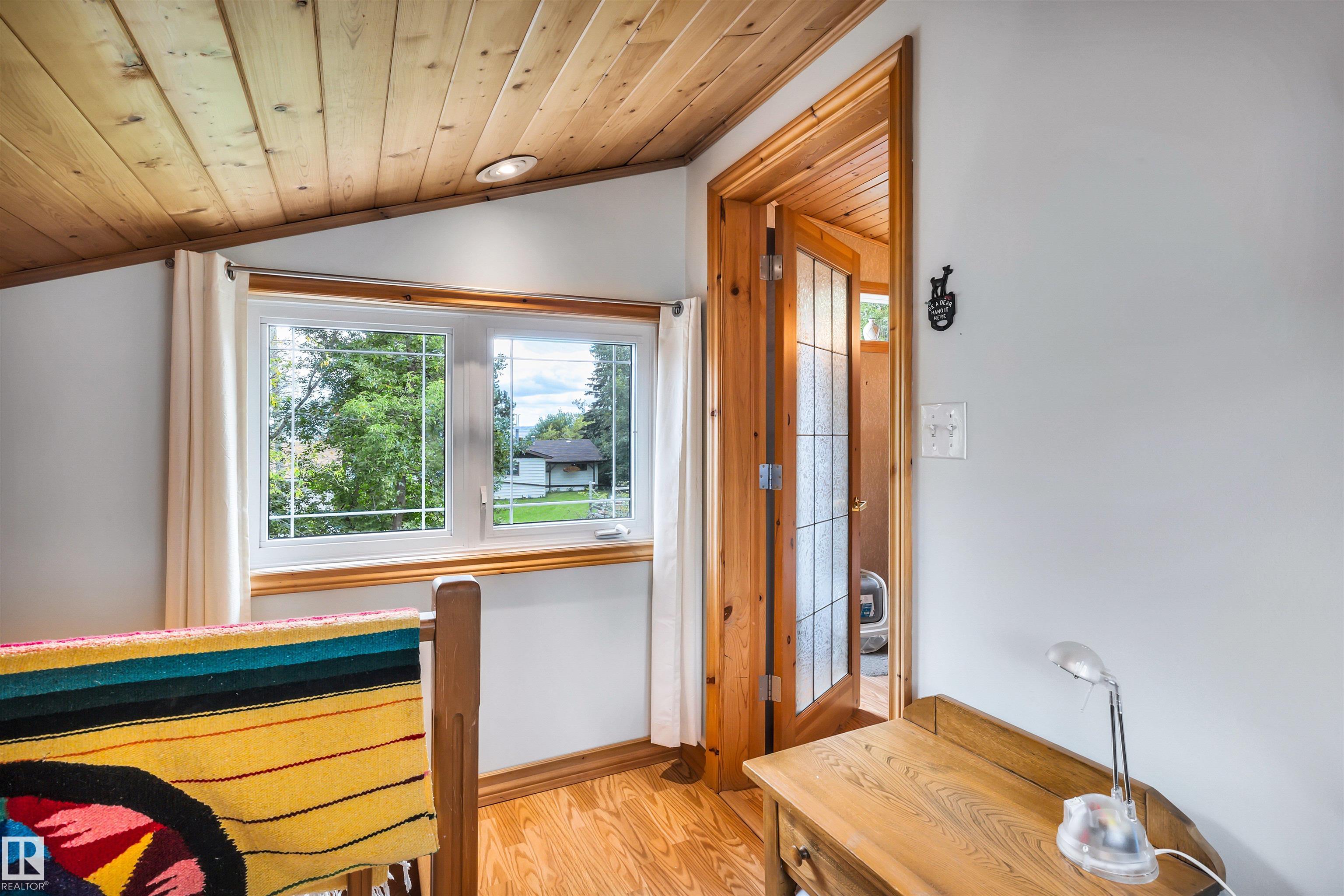 605 6st. Ross Haven — photo 36