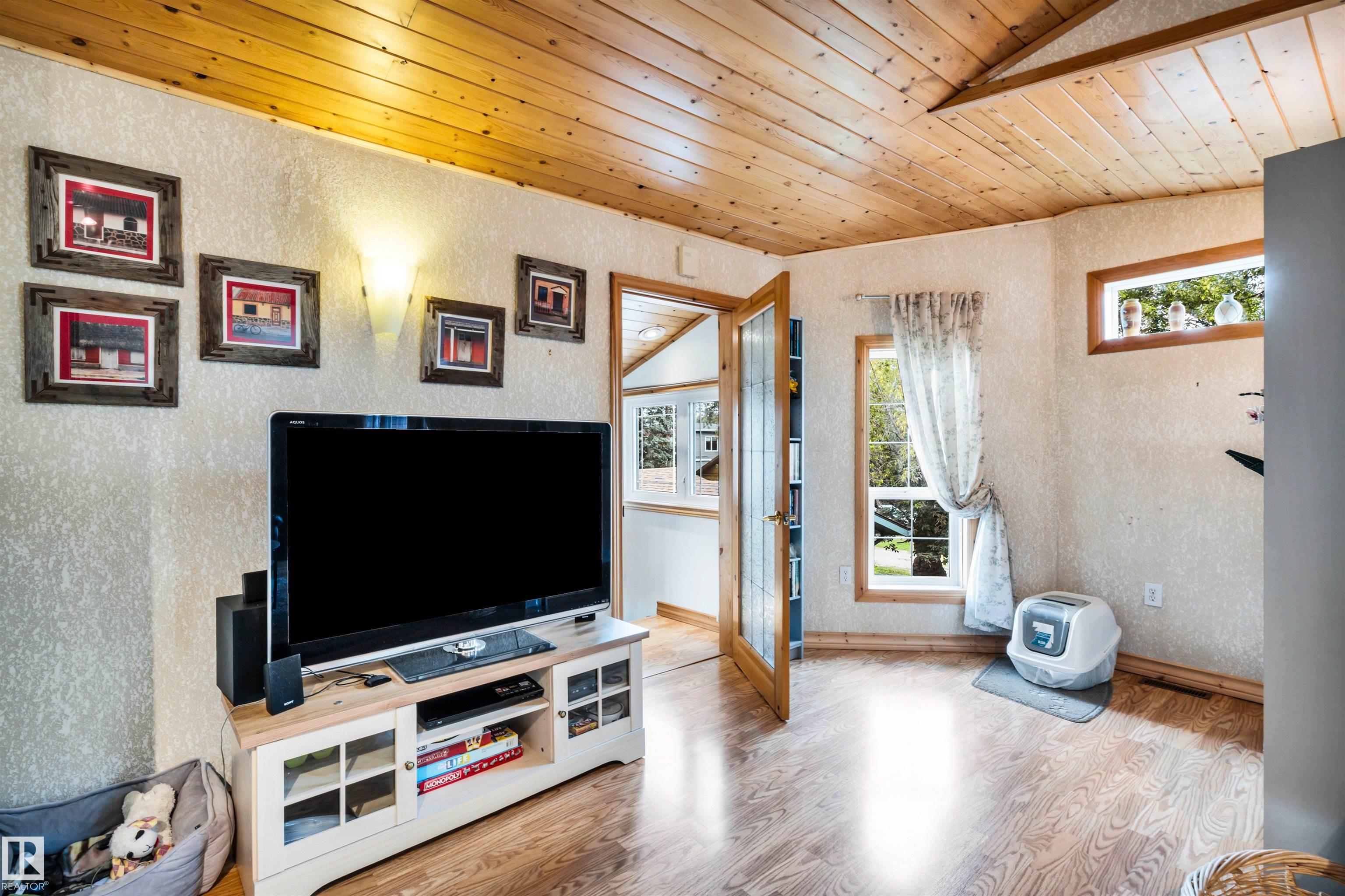 605 6st. Ross Haven — photo 38