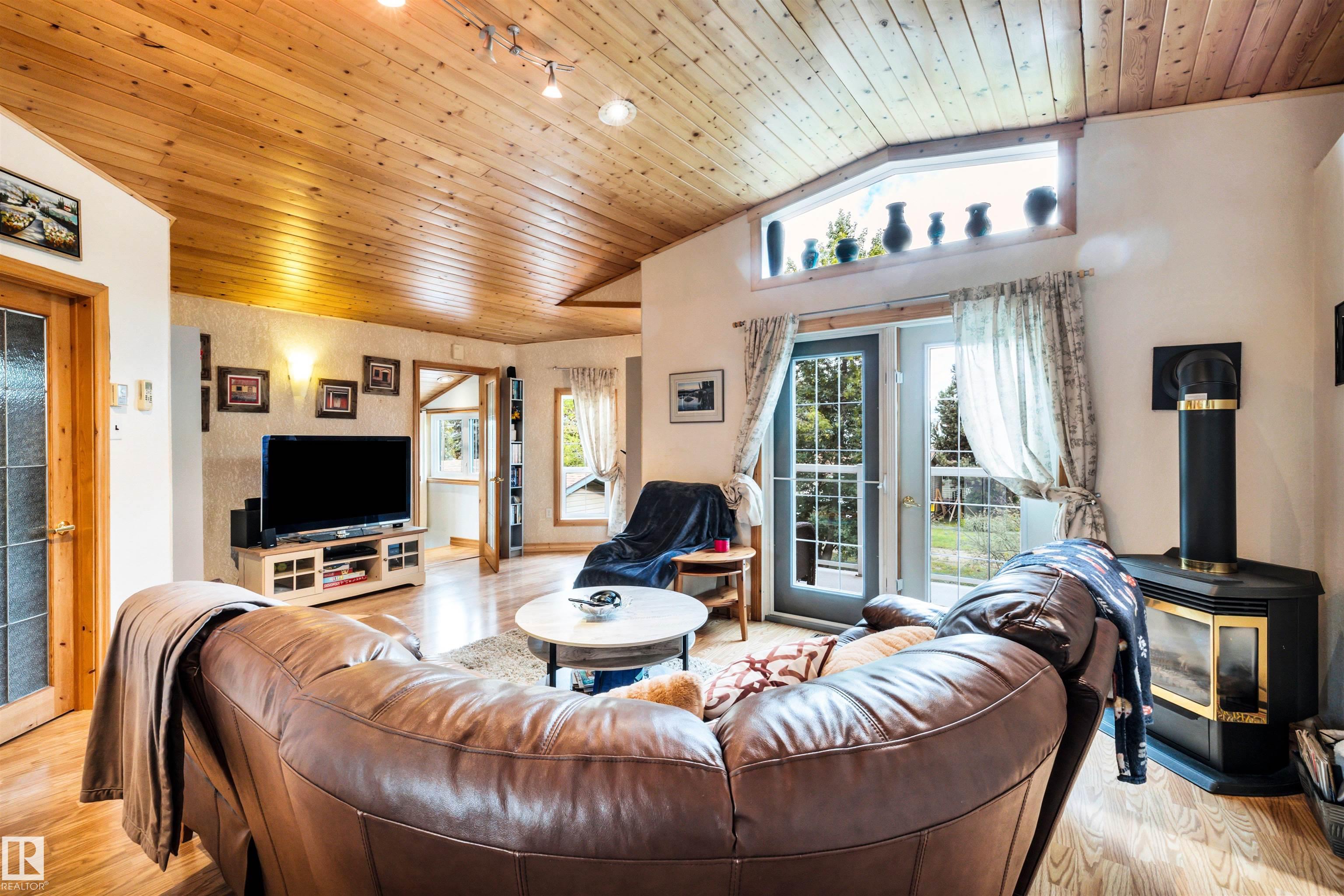 605 6st. Ross Haven — photo 40