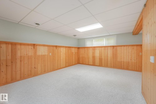 21 Fleetwood Crescent — photo 61